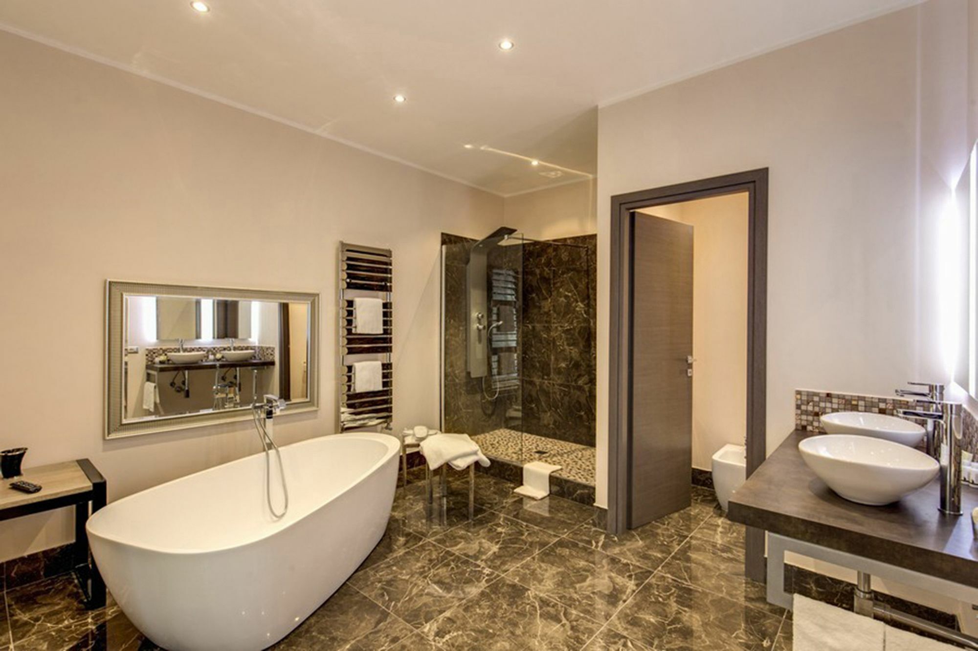 Colonna 18 By Ghor Hotel Rome Exterior photo