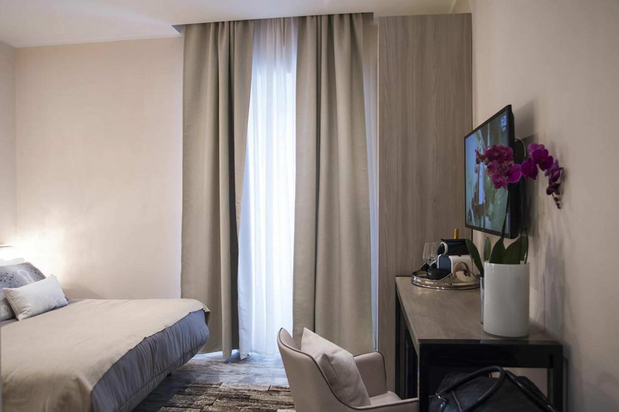 Colonna 18 By Ghor Hotel Rome Exterior photo